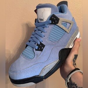 Air Jordan 4 Retro GS 'University Blue'